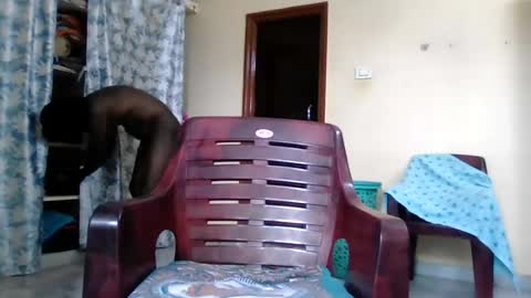 Snapshot of sklavepappu143 chatting on 07-13-26, 05:21 Indianslut1431 online show from 07-13-26, 05:21