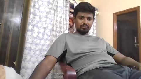 Snapshot of sklavepappu143 chatting on 07-14-26, 06:07 Indianslut1431 online show from 07-14-26, 06:07