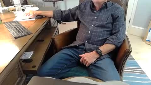 Snapshot of skr235 chatting on 03-02-25, 08:50 skr235 online show from 03-02-25, 08:50