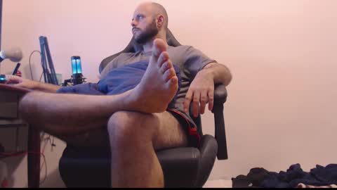 Snapshot of skullxxx83 chatting on 02-10-25, 07:26 Skull online show from 02-10-25, 07:26