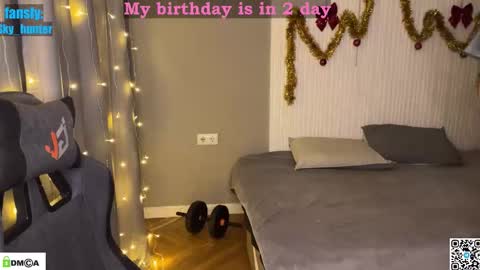 sky_hunter online show from 12-15-25, 01:48