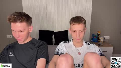 sky_hunter online show from 01-19-26, 04:00