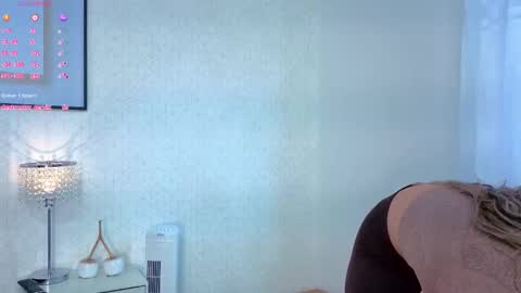 sky_johnson_ online show from 11-29-25, 07:06