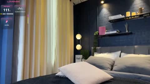 Sky online show from 12-17-25, 07:25