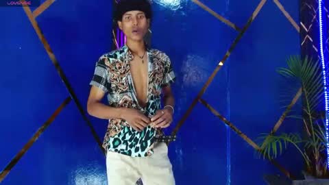 sky_walkerss online show from 04-20-26, 06:53