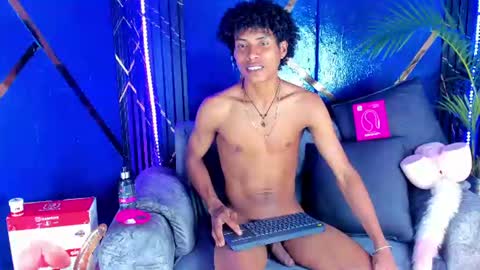 sky_walkerss online show from 06-17-26, 06:20
