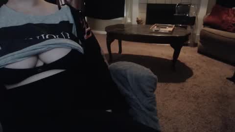 Snapshot of skyblu1 chatting on 03-05-26, 07:54 SKYLE online show from 03-05-26, 07:54