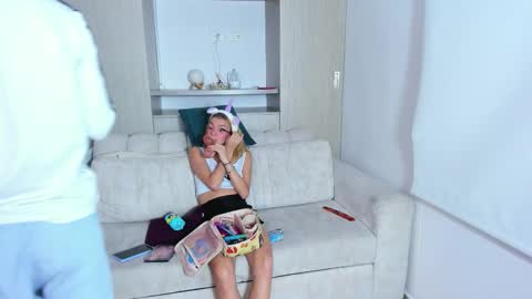 Snapshot of skygirls_ chatting on 09-24-25, 10:57 skygirls_ online show from 09-24-25, 10:57