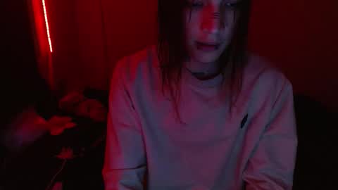 Snapshot of skykar chatting on 02-17-26, 06:43 reep online show from 02-17-26, 06:43