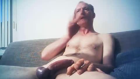 Snapshot of skylab78 chatting on 05-16-26, 03:03 MadOteC online show from 05-16-26, 03:03