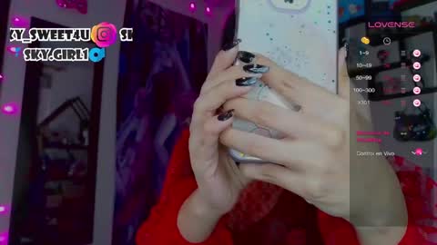 Snapshot of skylady05 chatting on 04-27-26, 01:03 millie online show from 04-27-26, 01:03