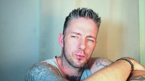 SkylarGrey online show from 06-10-26, 06:18