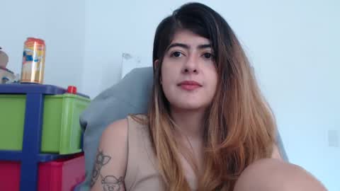 Skyler online show from 02-19-25, 05:16