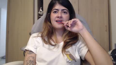 Skyler online show from 03-09-25, 04:27