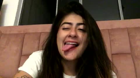 Skyler online show from 05-16-26, 06:43