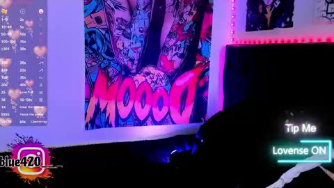 blue online show from 12-14-25, 08:57