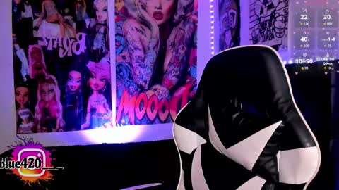 blue online show from 02-16-26, 02:40