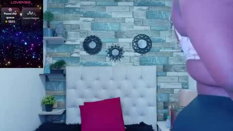 skyler_naomi online show from 05-02-26, 01:27