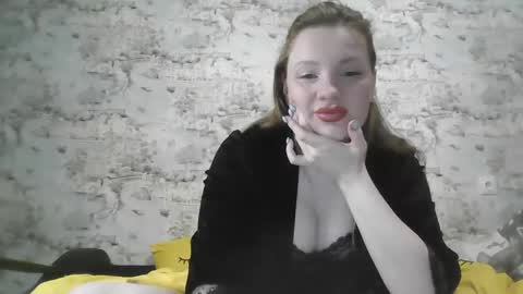Snapshot of skyler_wans chatting on 02-14-25, 10:14 Skyler online show from 02-14-25, 10:14