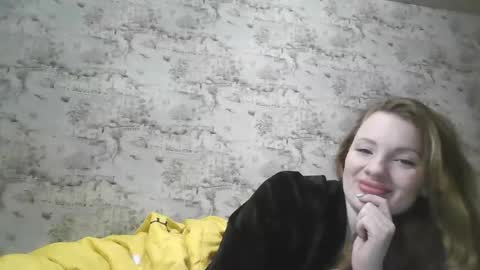 Snapshot of skyler_wans chatting on 02-16-25, 12:41 Skyler online show from 02-16-25, 12:41