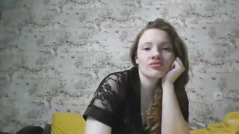 Snapshot of skyler_wans chatting on 02-18-25, 05:53 Skyler online show from 02-18-25, 05:53