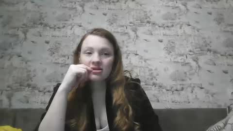 Snapshot of skyler_wans chatting on 02-20-25, 03:08 Skyler online show from 02-20-25, 03:08