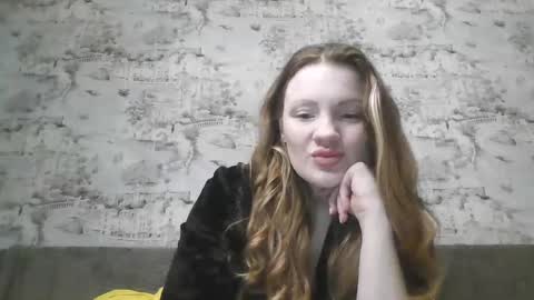 Snapshot of skyler_wans chatting on 02-20-25, 10:04 Skyler online show from 02-20-25, 10:04