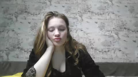 Snapshot of skyler_wans chatting on 02-22-25, 03:58 Skyler online show from 02-22-25, 03:58