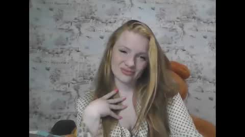 Snapshot of skyler_wans chatting on 09-21-25, 07:04 Skyler online show from 09-21-25, 07:04