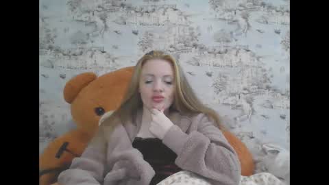 Snapshot of skyler_wans chatting on 09-28-25, 11:48 Skyler online show from 09-28-25, 11:48