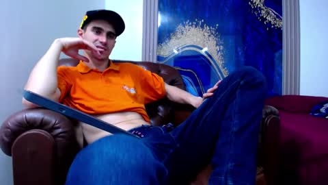 Skyler online show from 04-21-26, 02:51