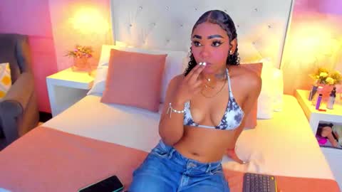 skylerbloom online show from 12-01-25, 02:38