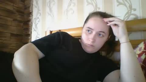 skyressie333 online show from 04-26-26, 06:38