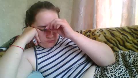 skyressie333 online show from 06-20-26, 10:40