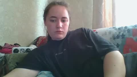 skyressie333 online show from 07-14-26, 05:23