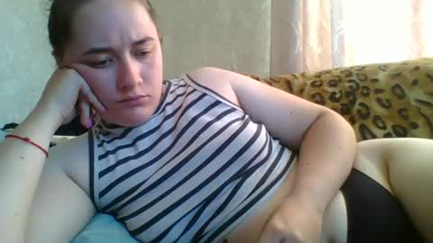 skyressie333 online show from 07-29-26, 05:27