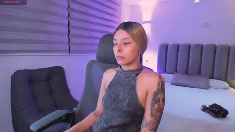 skythompson online show from 10-21-25, 03:40