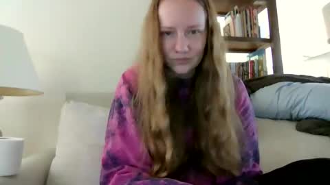 Sky Winters online show from 09-30-25, 04:23