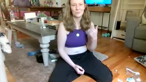 Snapshot of skywinters chatting on 05-11-26, 04:59 Sky Winters online show from 05-11-26, 04:59