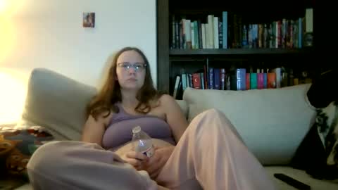 Snapshot of skywinters chatting on 05-28-26, 02:09 Sky Winters online show from 05-28-26, 02:09