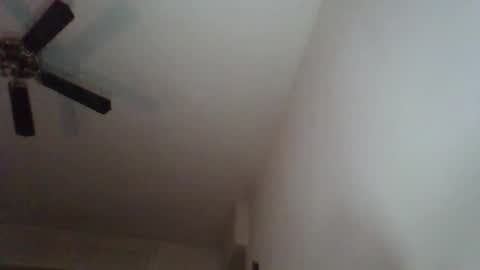 skyzzo1980 online show from 12-02-25, 08:59