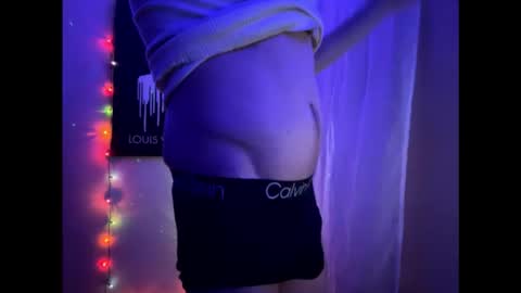 Snapshot of slaterrbsky chatting on 02-16-26, 07:59 Slater online show from 02-16-26, 07:59