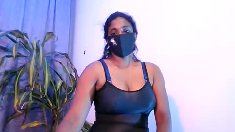 Slcouple online show from 02-06-25, 01:05