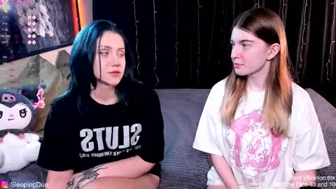 Hi We are Iva and Angela Nice to meet u 3 online show from 11-11-25, 03:45