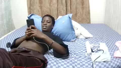 slender_sweetbabe online show from 11-01-25, 09:06