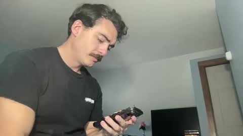 Snapshot of slickmass chatting on 09-11-25, 04:40 SlickMass online show from 09-11-25, 04:40