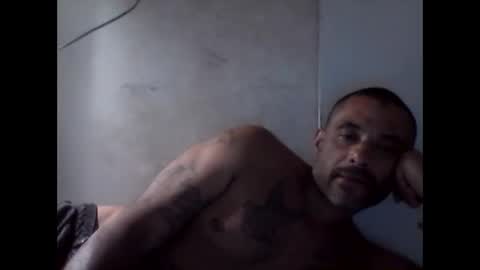 Snapshot of slickstre chatting on 05-25-26, 07:36 slickstre online show from 05-25-26, 07:36