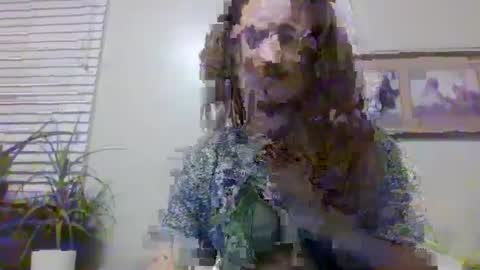 Snapshot of slicktrojan chatting on 12-06-24, 09:43 slicktrojan online show from 12-06-24, 09:43