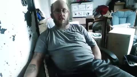 slickwill2391 online show from 05-03-26, 05:19