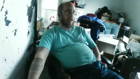 slickwill2391 online show from 05-10-26, 06:24
